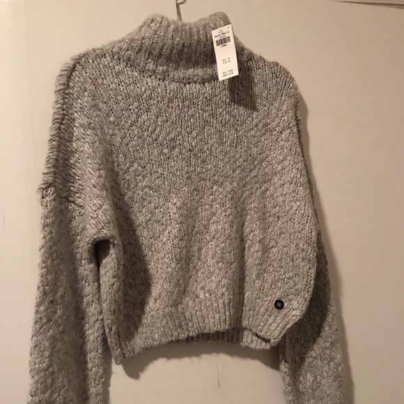 Sweater - Picture 2 of 4